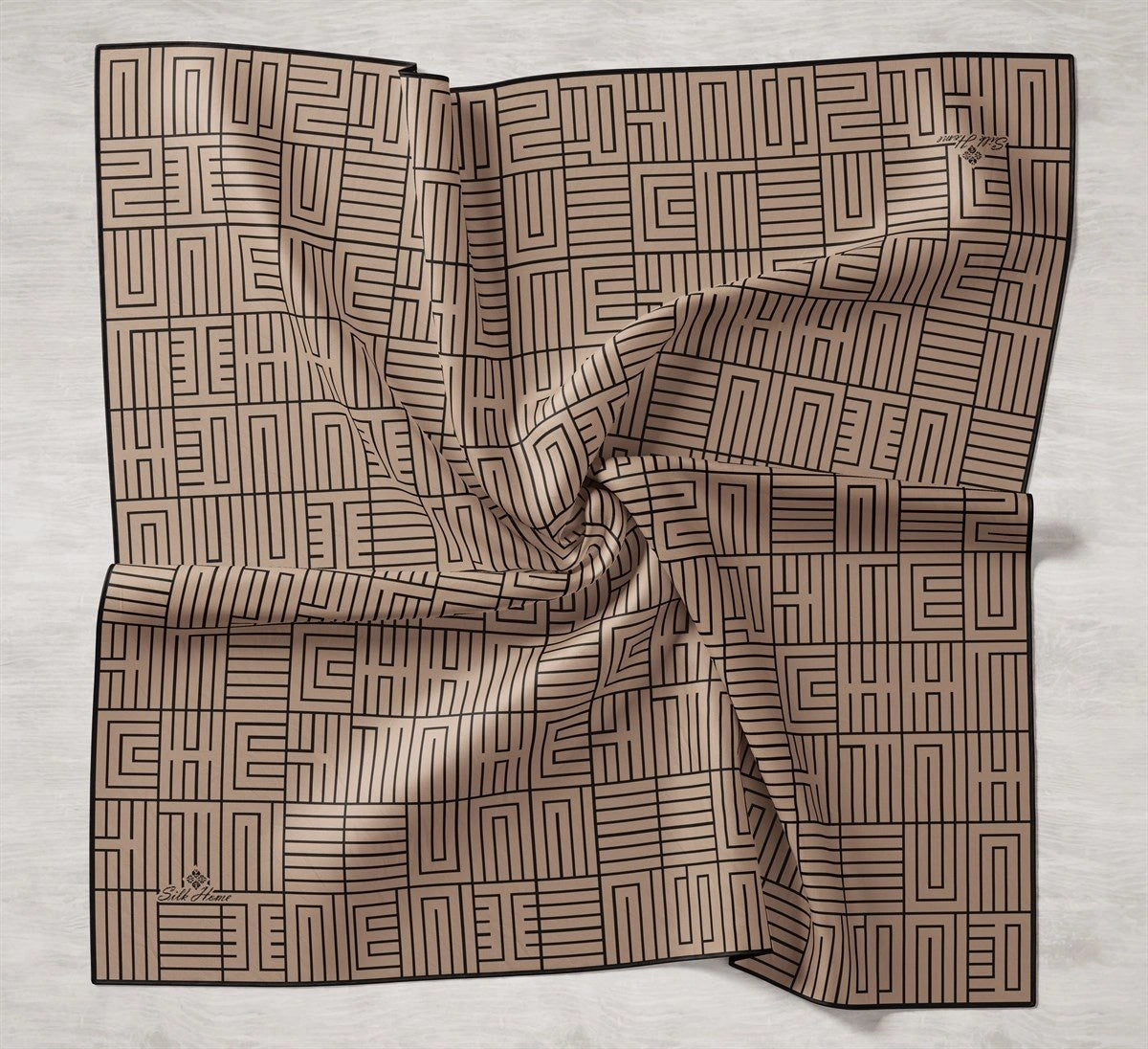Silkhome Geometrik Desenli Tivil İpek Eşarp 11390-04